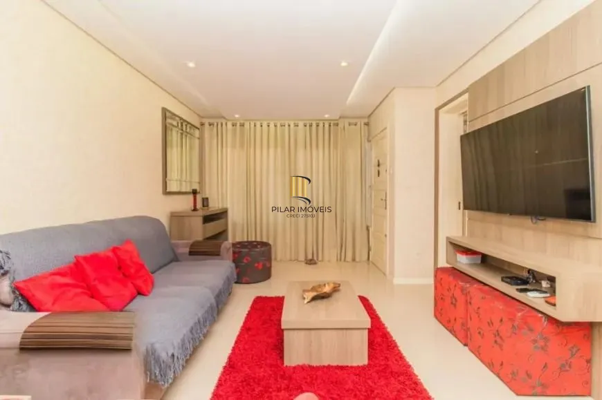 Casa com piscina, 3 suítes, desocupada, Rua Leite de Castro- Jardim Itu Sabará