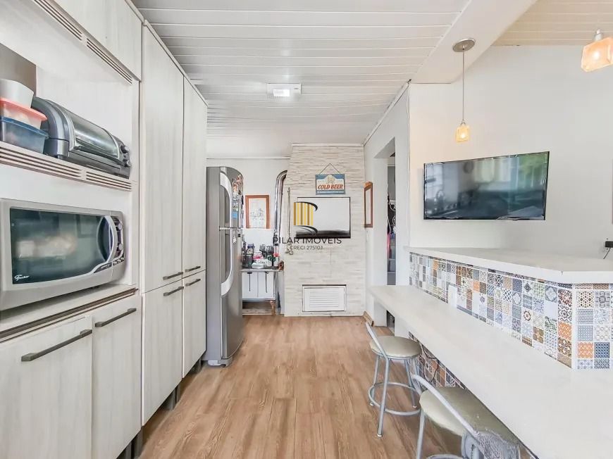 Apartamento cobertura 3 dormitórios suíte e sacada, Av, Berlin, Bairro São João