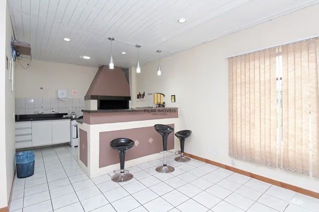 Apartamento Amplo com Suíte, Sacada Integrada e Vaga