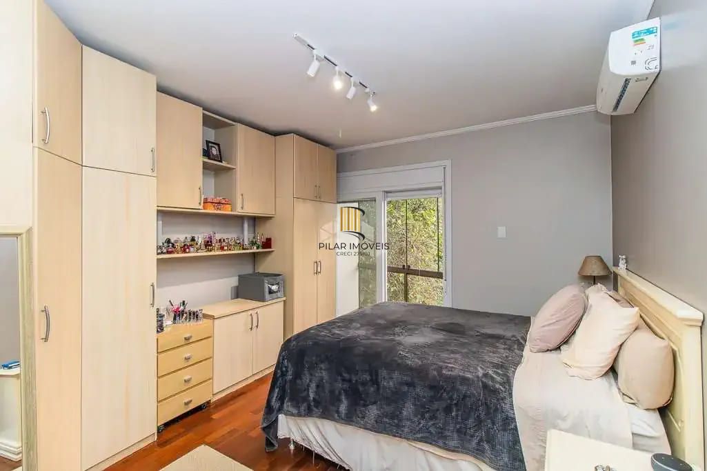 Incrível cobertura com 4 dormitórios, 200m²