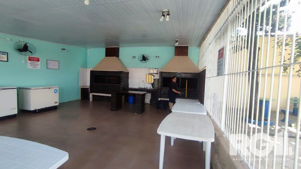 Apartamento térreo 2 dormitórios 50m² privativos. Av. Engenheiro Francisco Rodolfo Simch -Sarandi