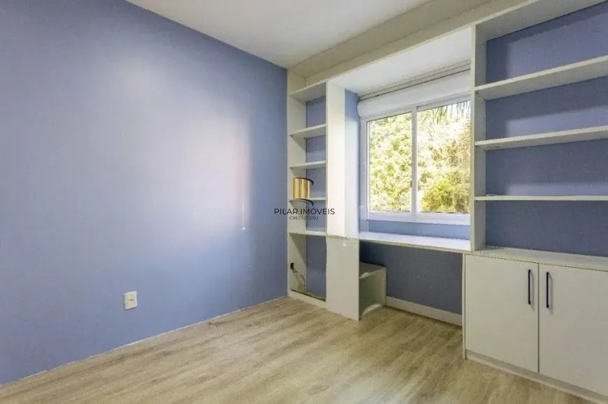 Casa em condomínio com 3 dormitórios, suíte e pátio amplo – 147m²