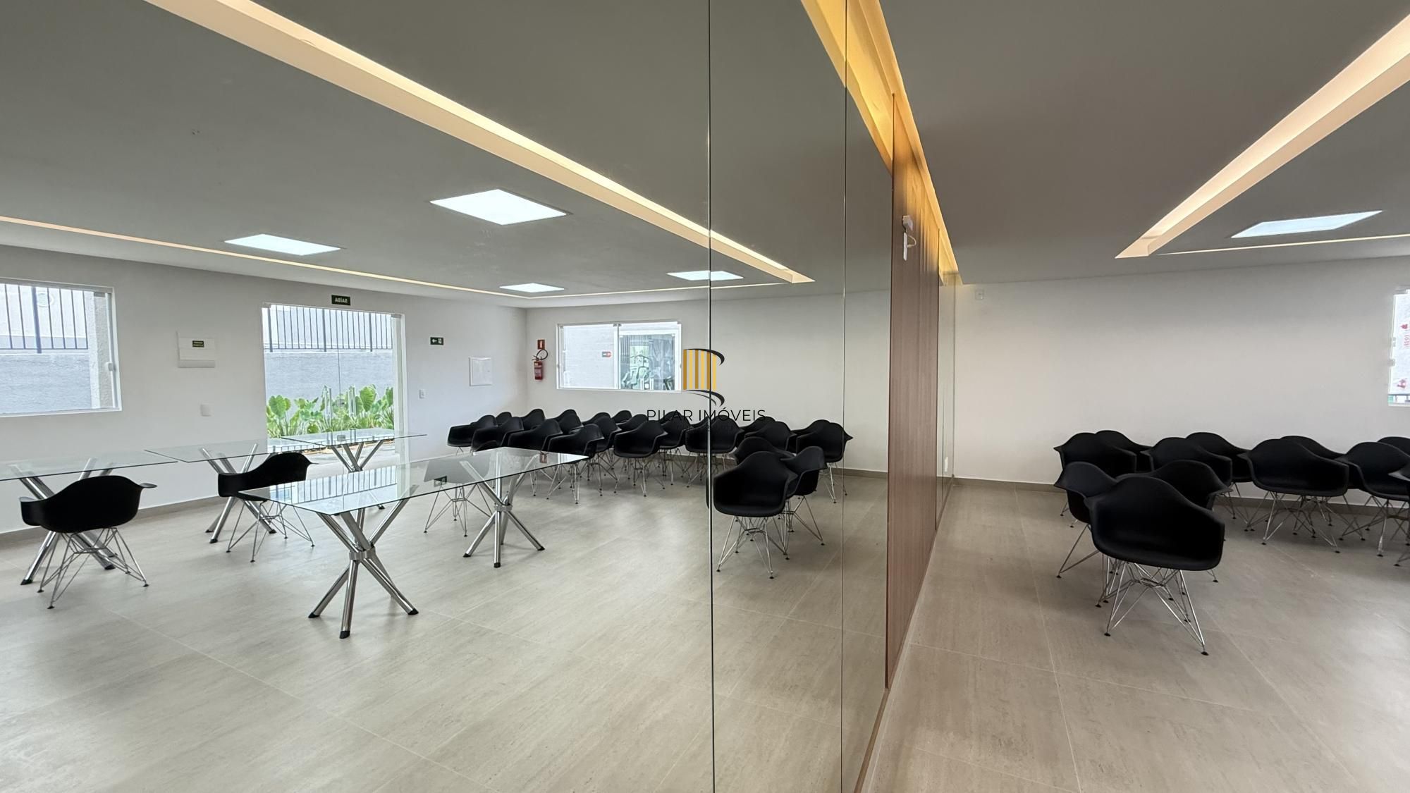 Apartamento no Jardim Planalto, 2D, 1 suíte, 2 vagas separadas. Novo, com infra.