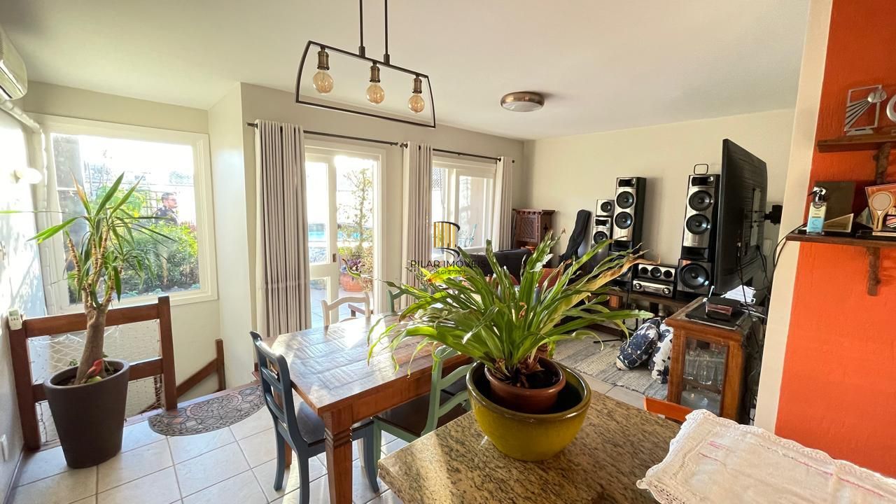 Cobertura duplex com piscina privativa, lareira e vista exclusiva