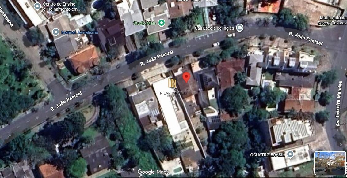 Terreno em área nobre com casa averbada e árvores frutíferas