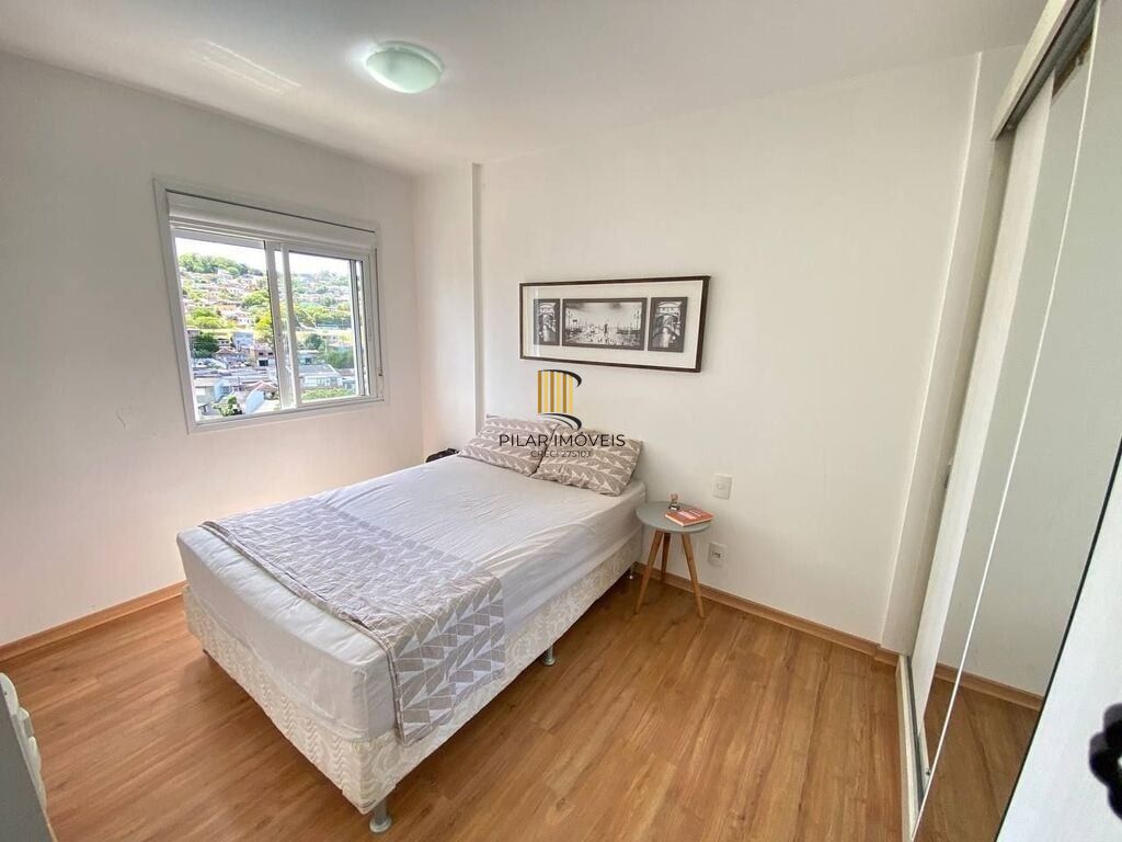 Apartamento 2 dormitórios no bairro Jardim Carvalho