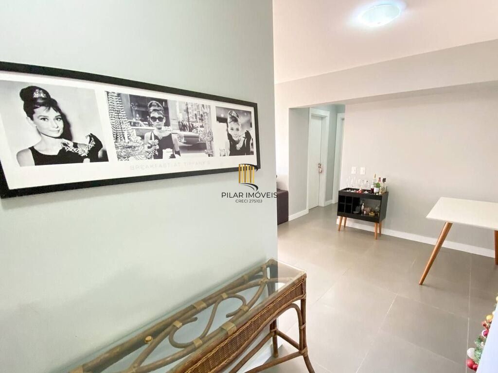 Apartamento 2 dormitórios no bairro Jardim Carvalho