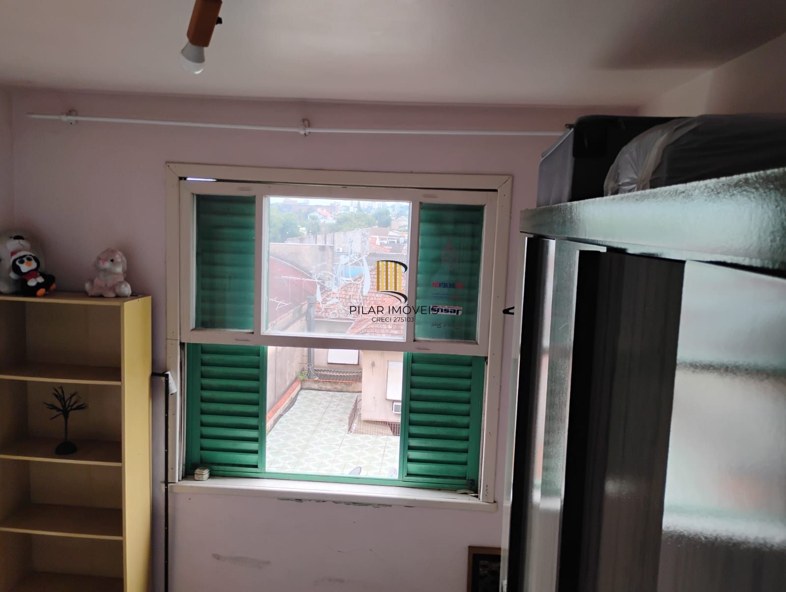 Apartamento 2 dormitórios, 67m², amplo e bem localizado na Av. Assis Brasil