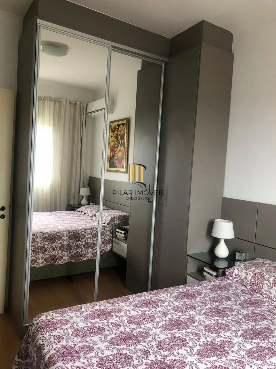 Apartamento com sacada e churrasqueira com 2 quartos e 52m²  privativos no Bairro Sarandi, Porto Alegre.