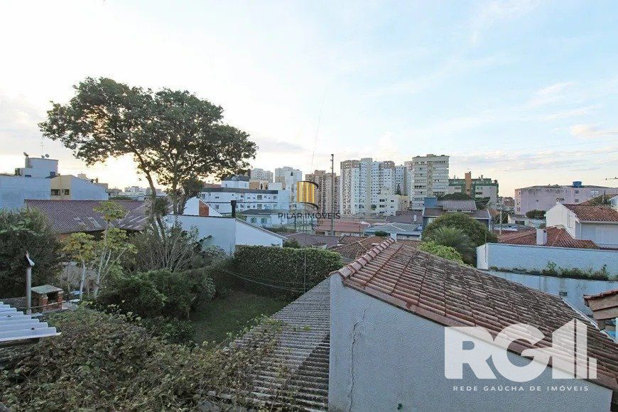 Casa 3 dormitórios no bairro Vila Ipiranga