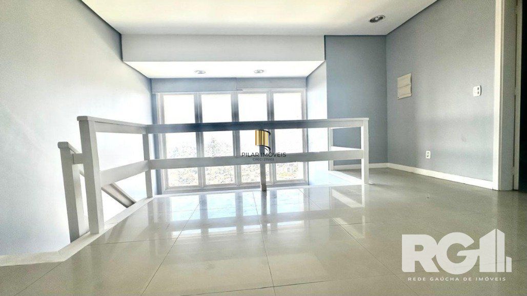 Duplex 3 dormitórios no bairro Jardim Sabará