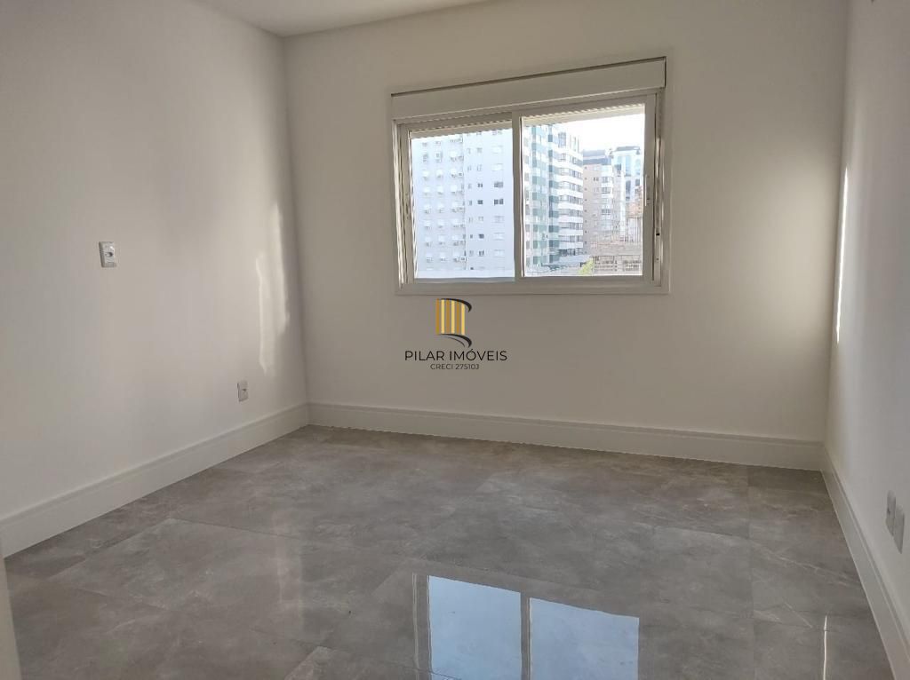 Apartamento 3 dormitórios no bairro Zona Nova