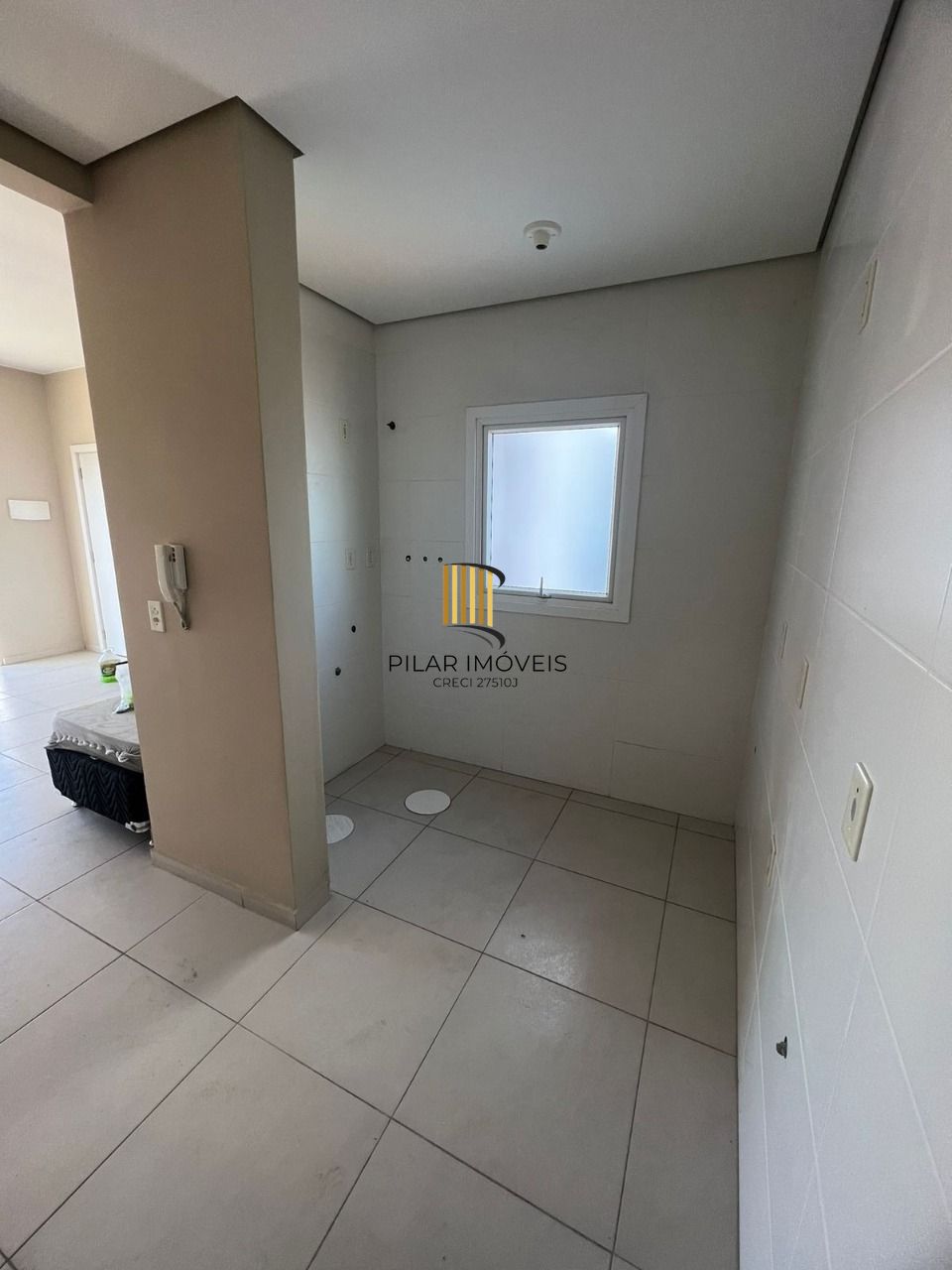 Apartamento 2 dormitórios no bairro Vila Regina