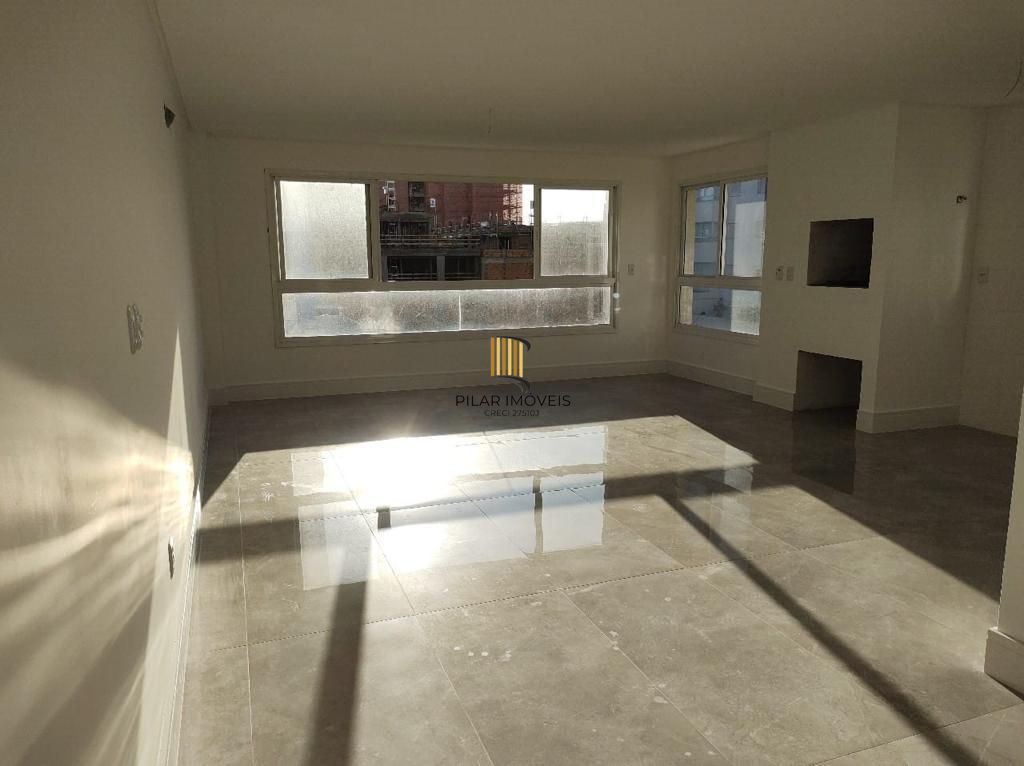 Apartamento 3 dormitórios no bairro Zona Nova