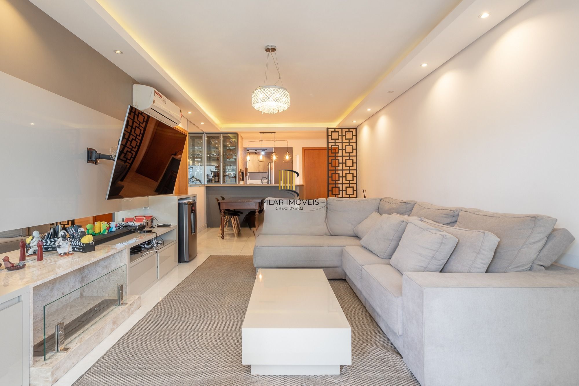 Apartamento Garden mobiliado, com 180 m² privativos, no bairro Chácara das Pedras