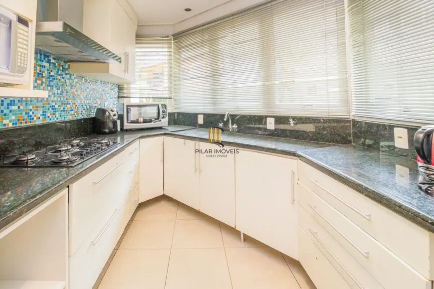 Casa em condomínio 4 suítes no bairro Ecoville