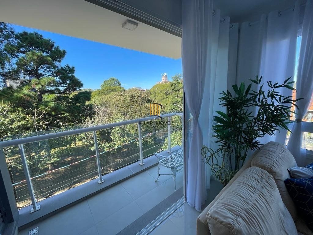 Apartamento 2 dormitórios no bairro Vila Ipiranga