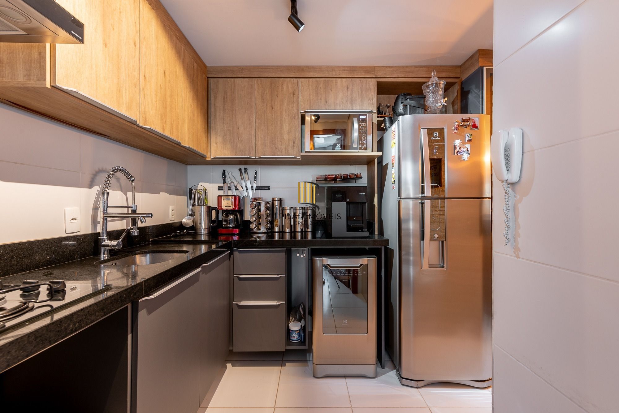Apartamento Garden mobiliado, com 180 m² privativos, no bairro Chácara das Pedras
