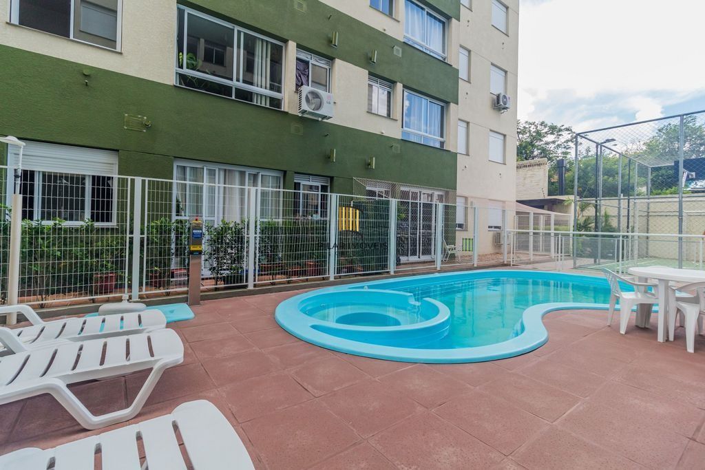 Apartamento 2 dormitórios com suíte no Alto Petrópolis – Porto Alegre