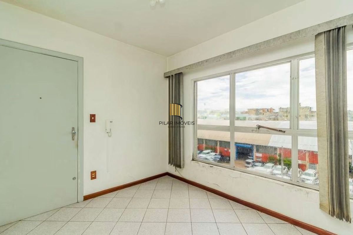 Sala Comercial 1 dormitório no bairro Navegantes