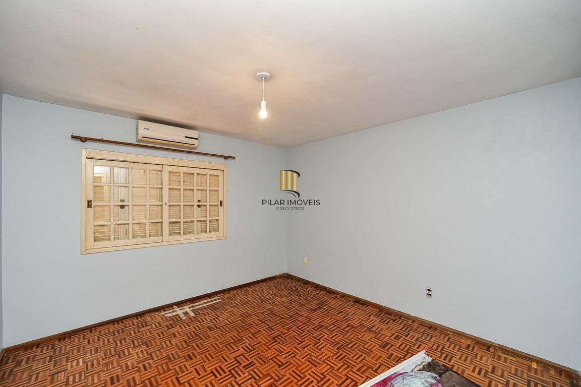 Casa com 4 dormitórios, R Doutor Paulino Guerra