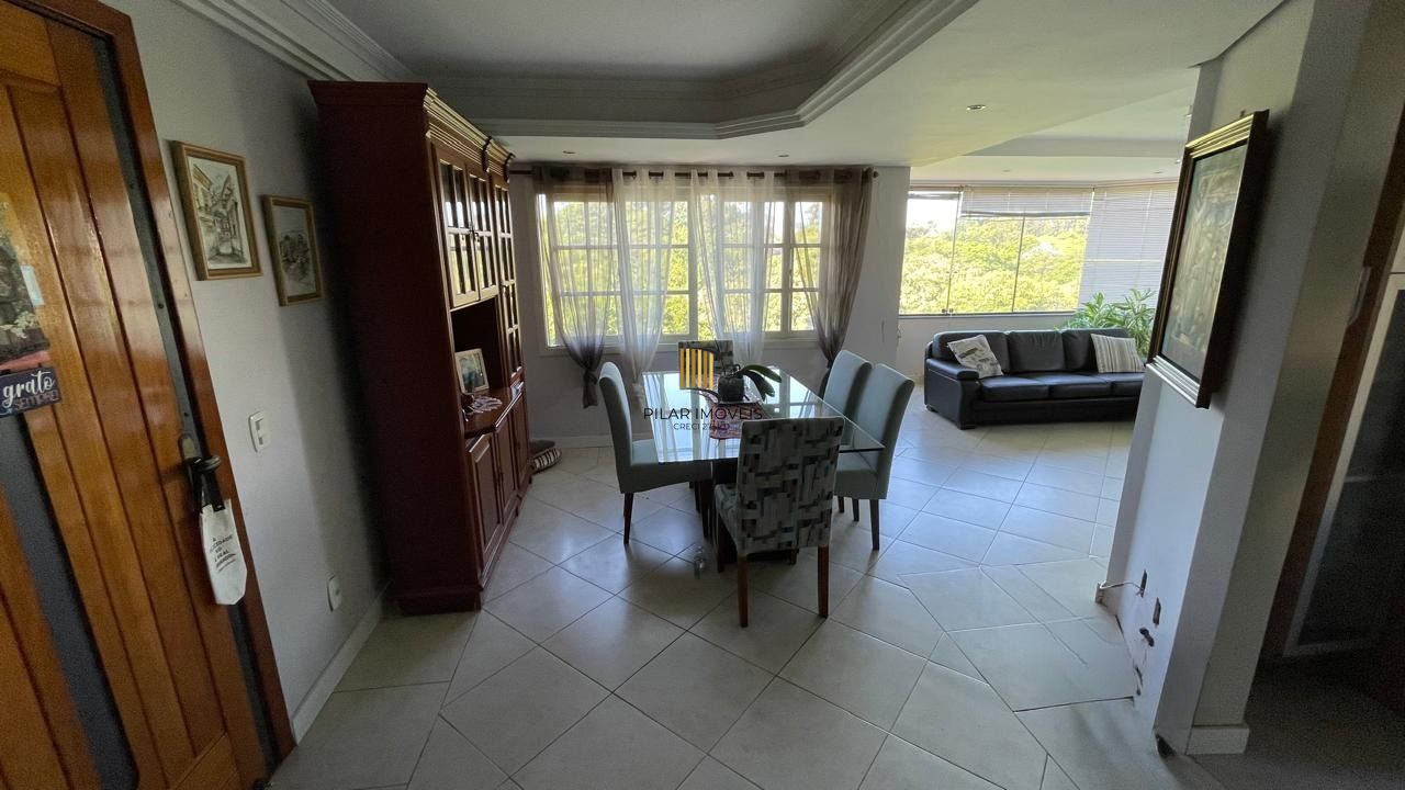 Apartamento 3 dormitórios no bairro Vila Ipiranga
