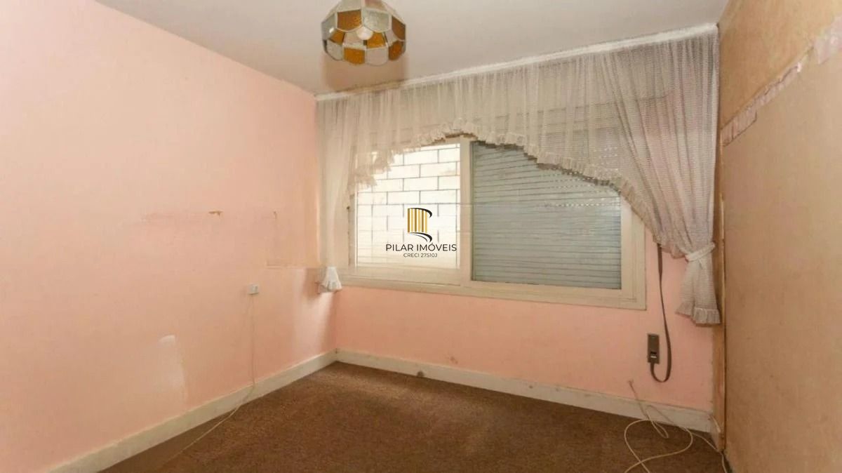 Valor abaixo do mercado  com 3 dormitórios, 1 vaga e elevador,  Floresta