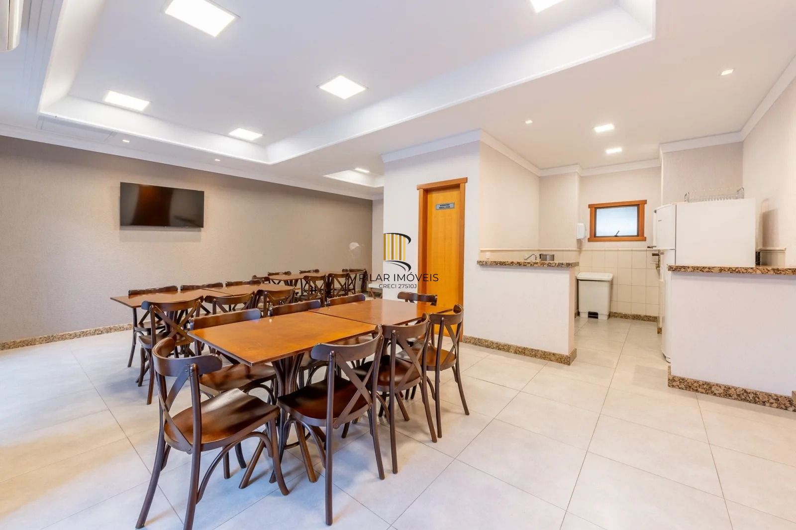 Apartamento com lareira e churrasqueira no Higienópolis