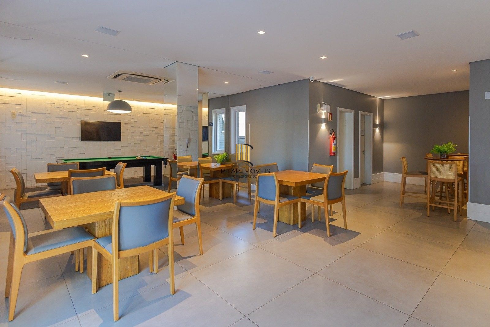 Apartamento 3 dormitórios com suíte e 2 vagas – Higienópolis, Porto Alegre