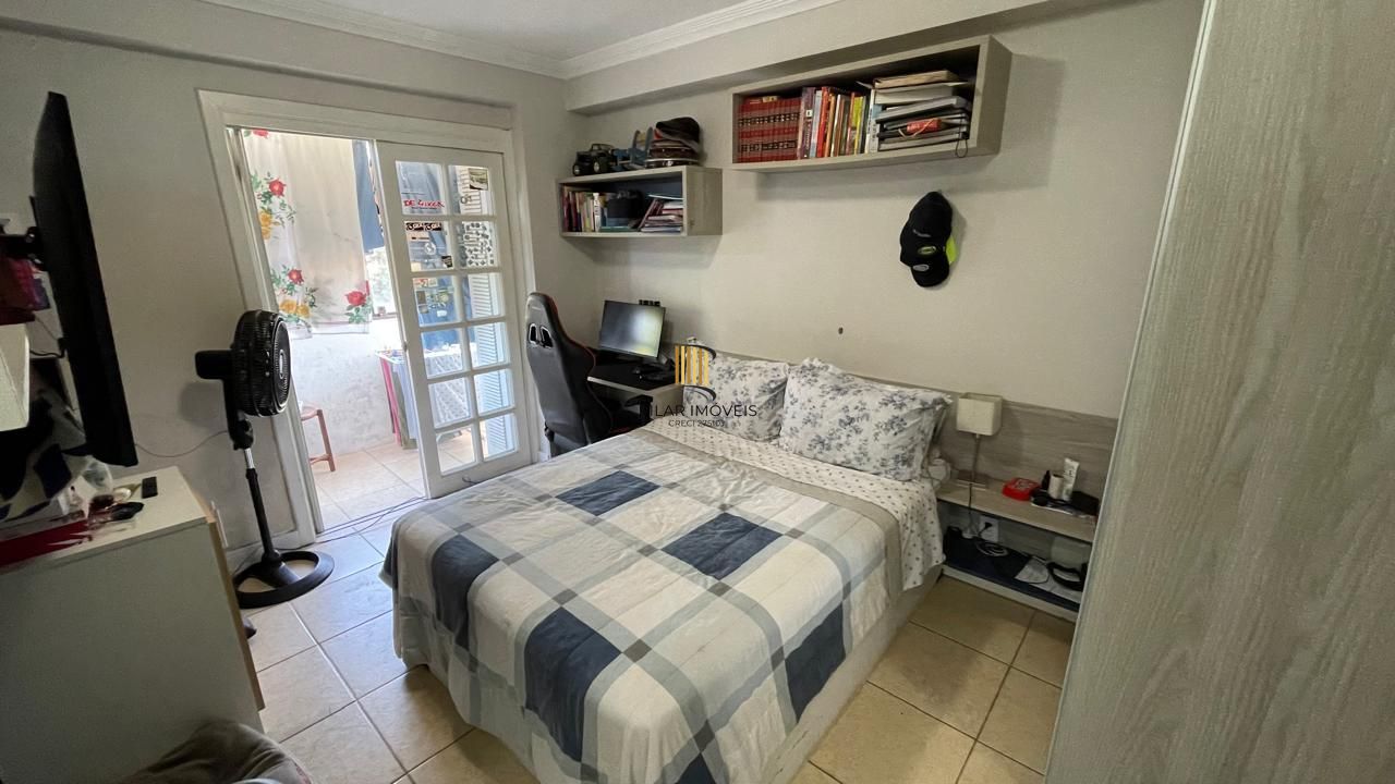 Apartamento 3 dormitórios no bairro Vila Ipiranga