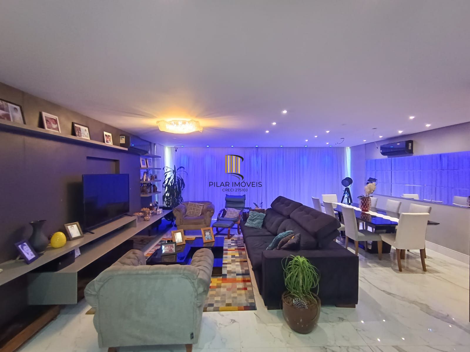 Apartamento único com 3 suítes e 4 vagas no Jardim Lindóia