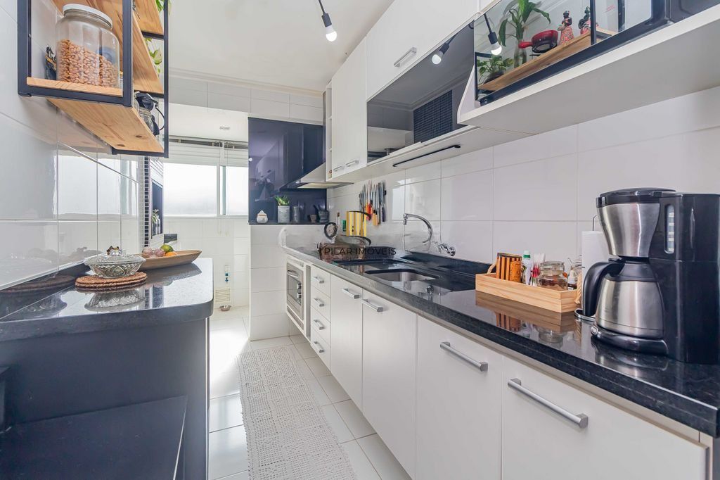 Apartamento com 3 dormitórios e vista livre no Jardim Itu