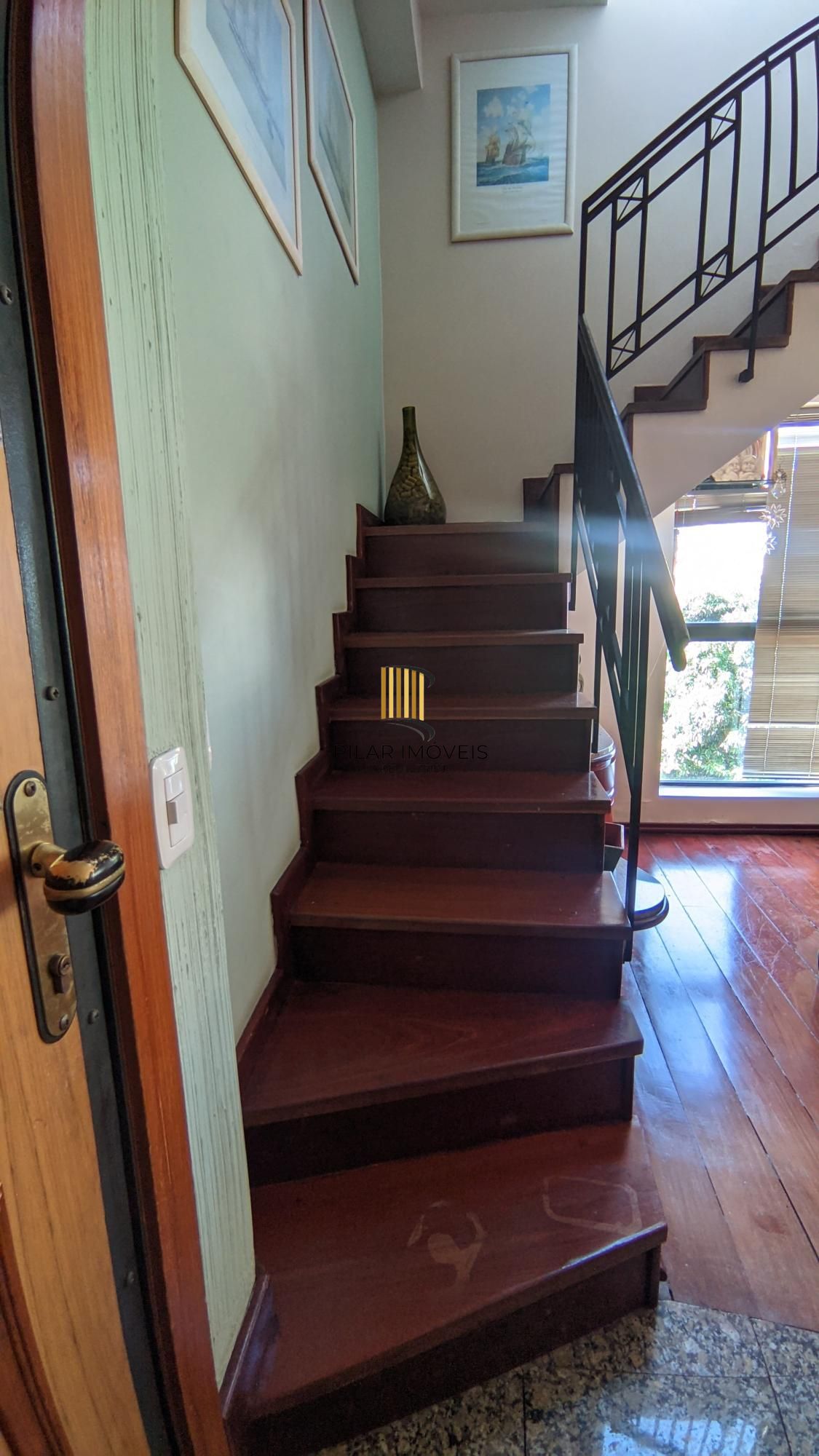 Cobertura com piscina 3 dorm, 2 vagas individuas, no bairro Petrópolis