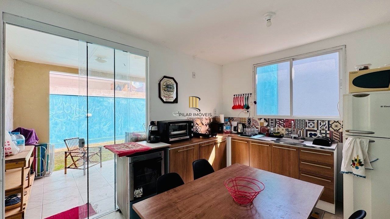 Casa em Condomínio, 3 dormitórios, 1 suíte, Passo Das Pedras, Porto Alegre.