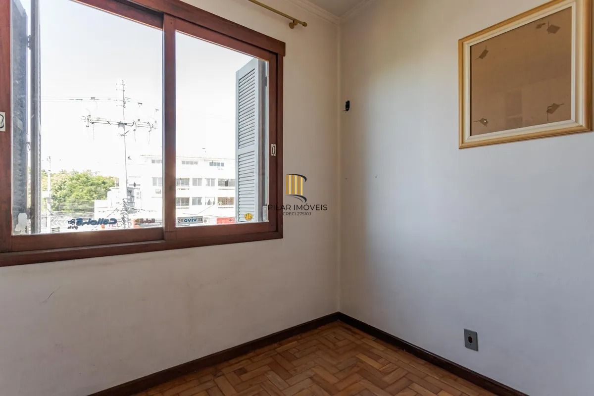 Apartamento Mobiliado 3 dormitórios- Avenida Baltazar de Oliveira Garcia.