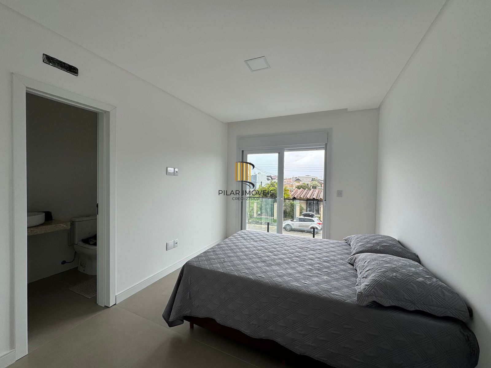 Casa 3 dormitórios no bairro Atlântida Sul