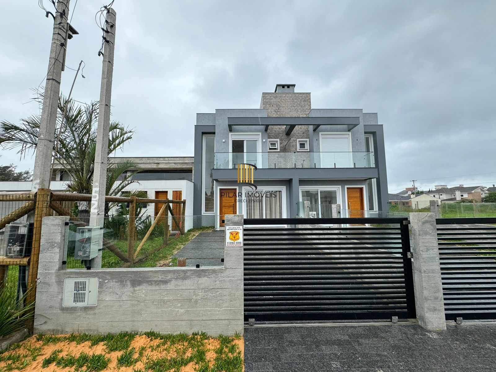 Casa 3 dormitórios no bairro Atlântida Sul - Pilar Imóveis