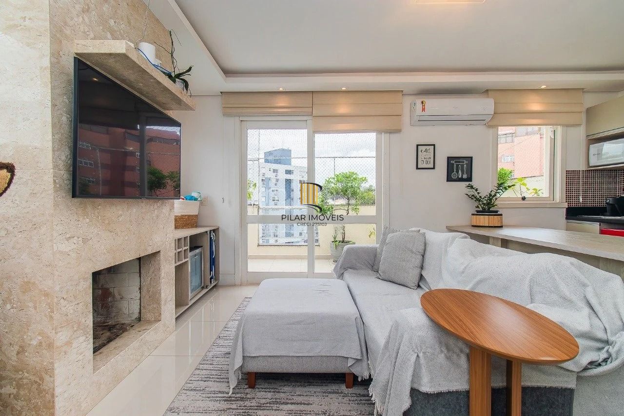 Cobertura com 3 Quartos (1 suíte) e 3 banheiros, 158 m², 2 vagas