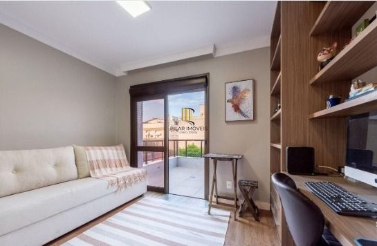 Apartamento Garden com 118m², com 2 dormitórios, 2 suítes, lavabo, churrasqueira, lareira e 2 vagas de garagem.