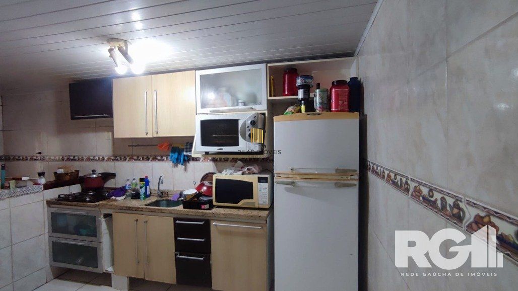 Apartamento térreo 2 dormitórios 50m² privativos. Av. Engenheiro Francisco Rodolfo Simch -Sarandi
