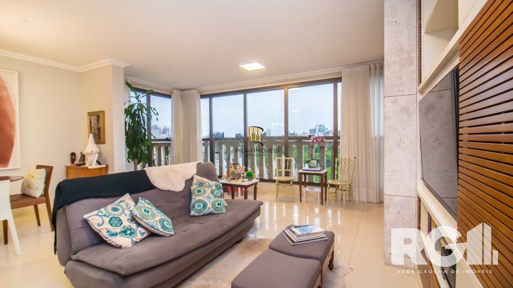 Apartamento 3 dormitórios no bairro Mont Serrat
