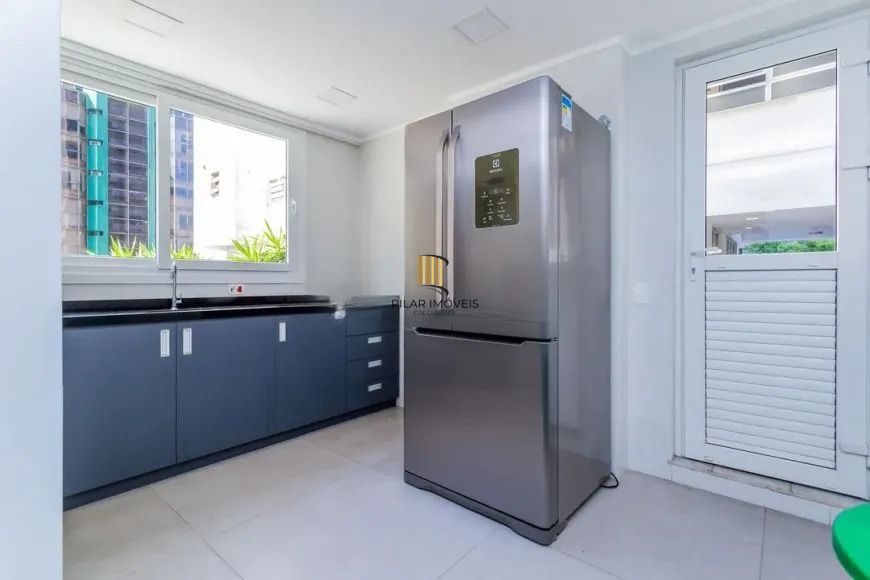 Apartamento 2 dormitórios no bairro Sarandi