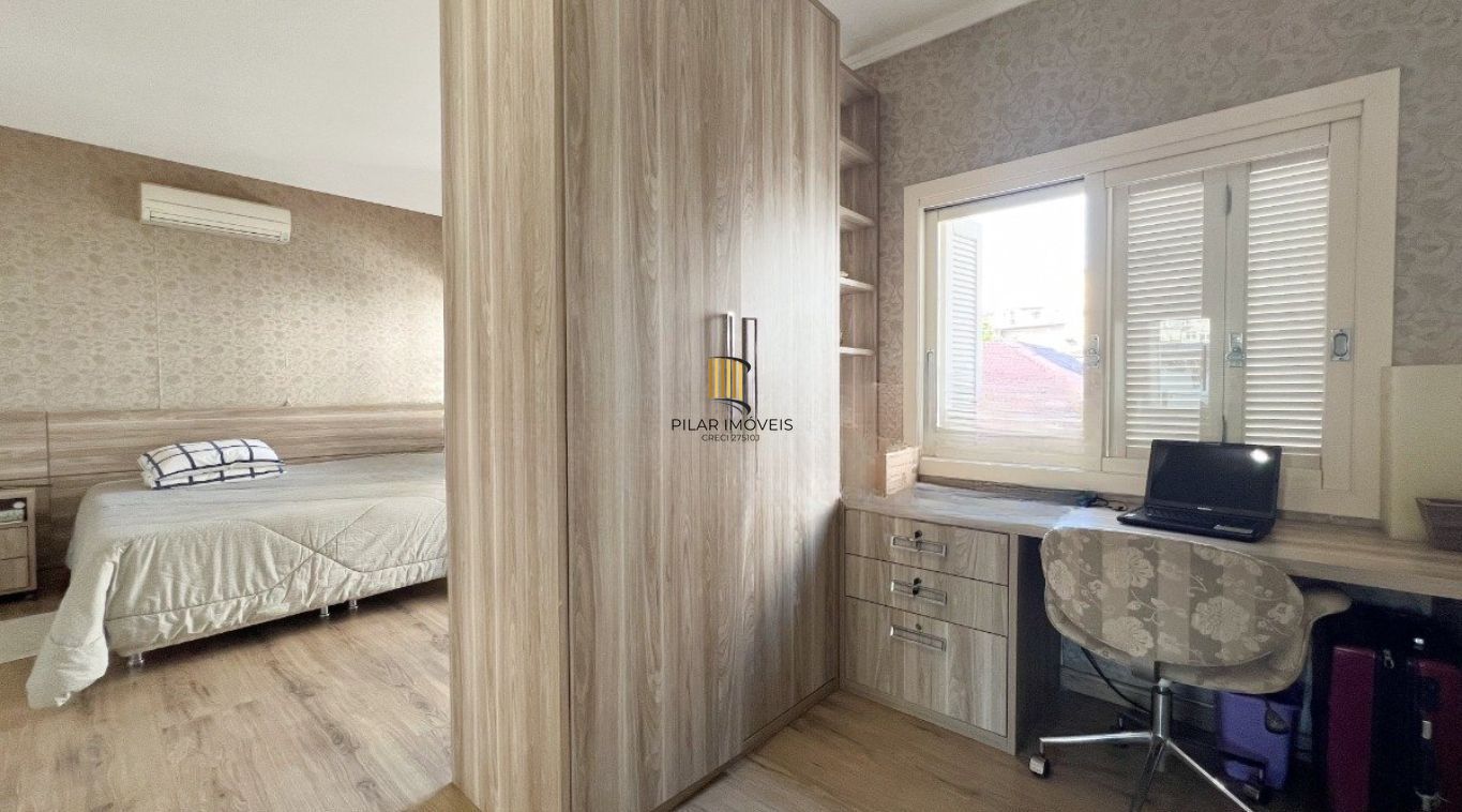 Casa com 3 quartos, 3 suítes á 700m do Iguatemi bairro Passo da Areia!