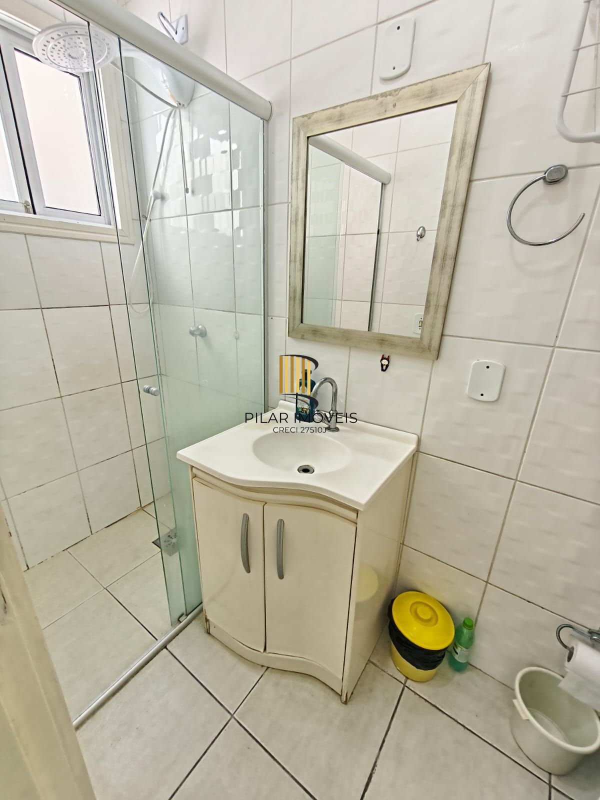 Apartamento Mobiliado 2 Dormitórios com Vaga Coberta,  Centro, Capão da Canoa