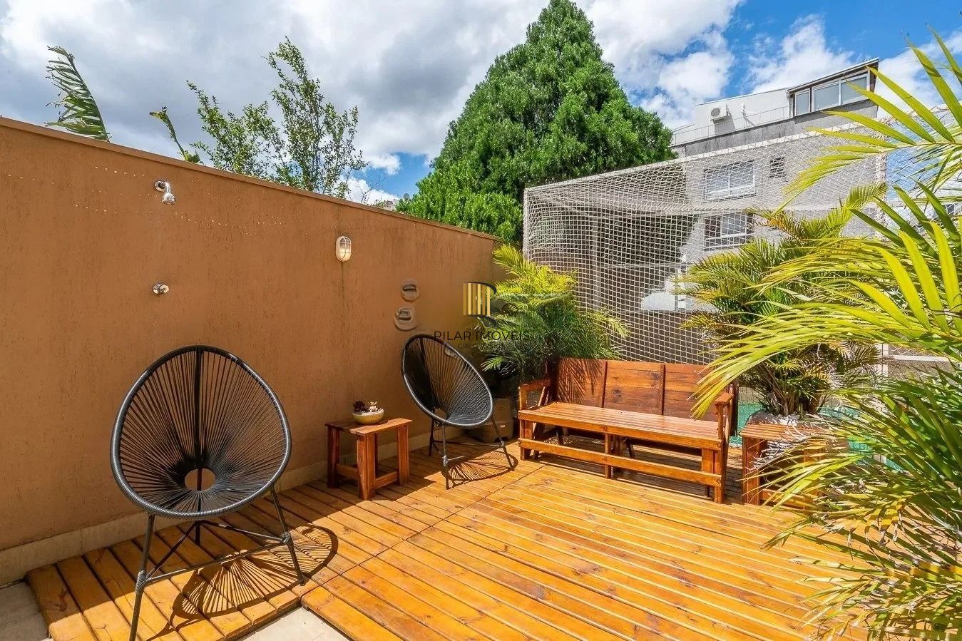 Apartamento Garden com 178,5m², PORTEIRA FECHADA, 3 quartos, 1 suíte, vaga dupla, no bairro Santana em Porto Alegre