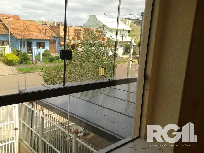 Excelente casa  3 dorm, 122m² privativos, amplo pátio com piscina nos fundos,  Rua Doutor João César Krieger