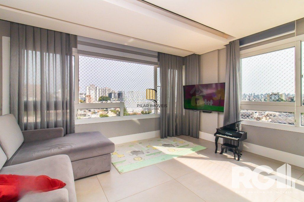Apartamento semimobiliado com 3 dormitórios e 2 vagas em condomínio completo