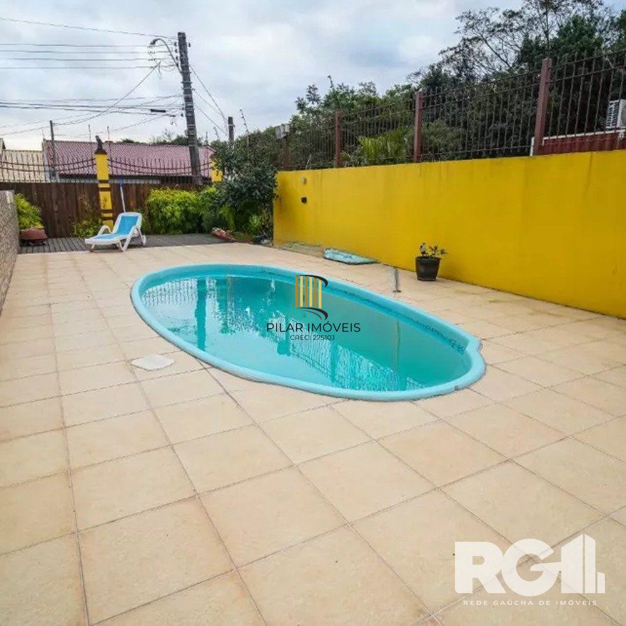 Casa 4 dormitórios no bairro Parque Santa Fé