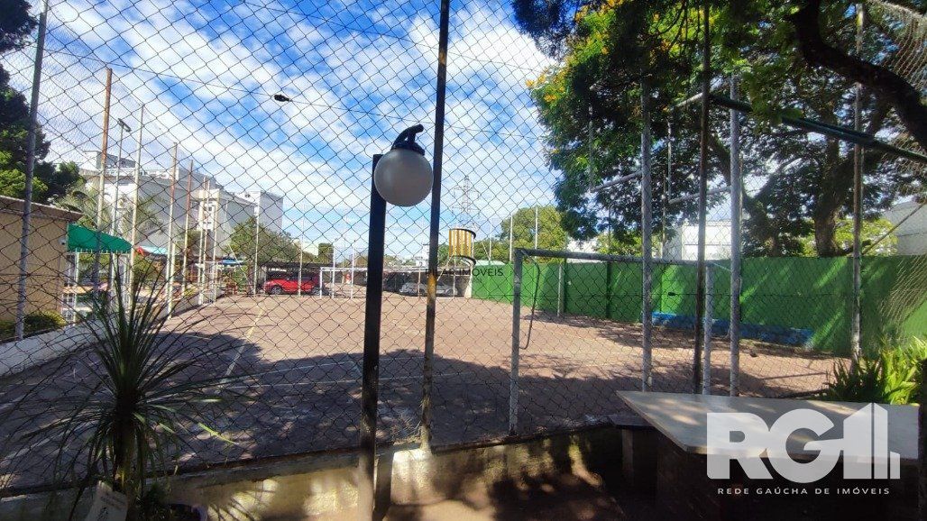 Apartamento térreo 2 dormitórios 50m² privativos. Av. Engenheiro Francisco Rodolfo Simch -Sarandi