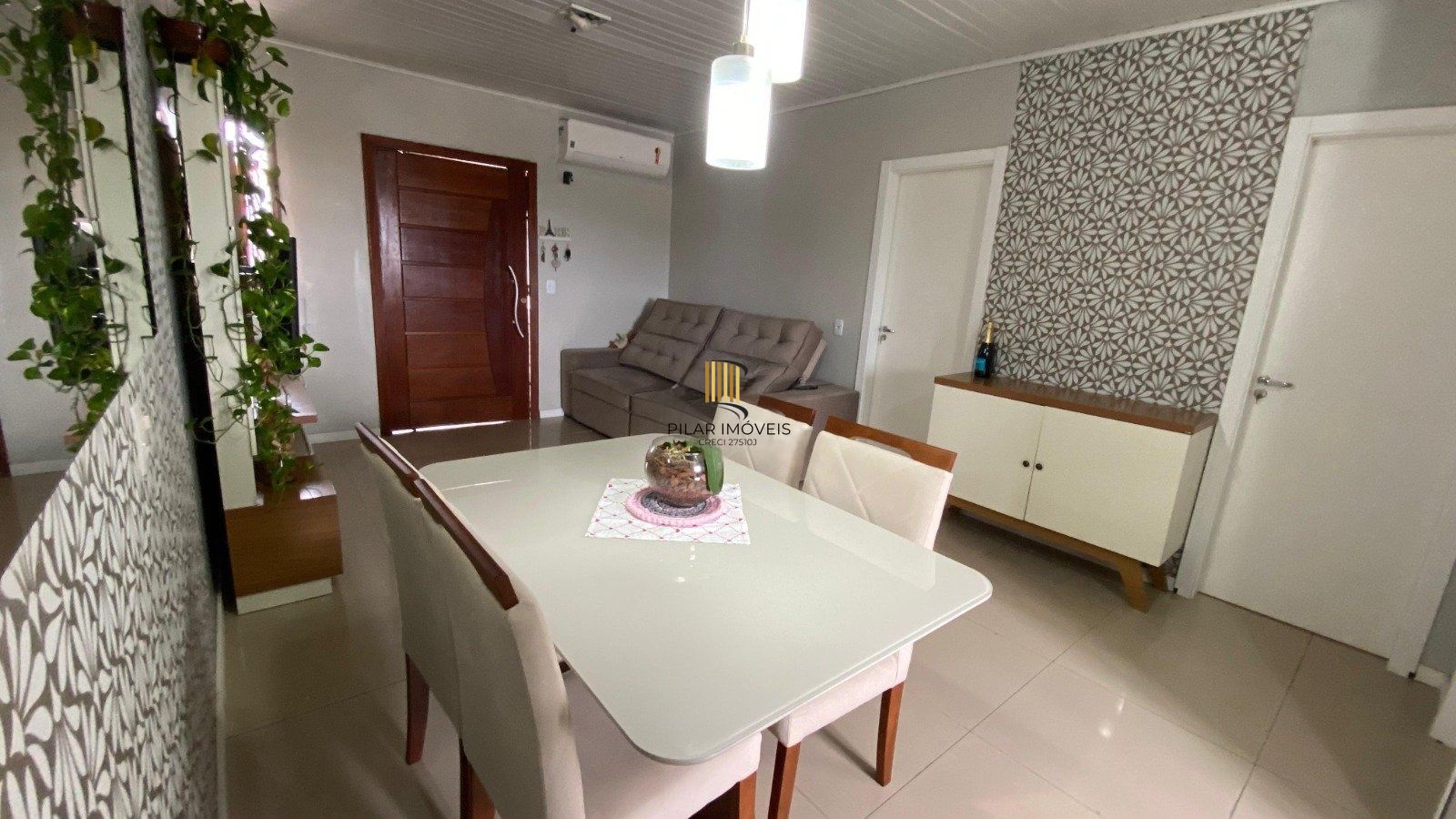 Casa térrea com 2 dormitórios, totalmente reformada. - Pilar Imóveis